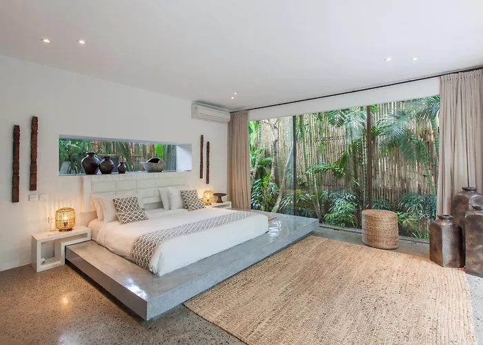 Hotel The 2*