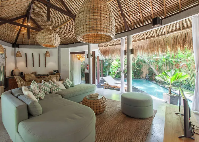 Hotel The 2*