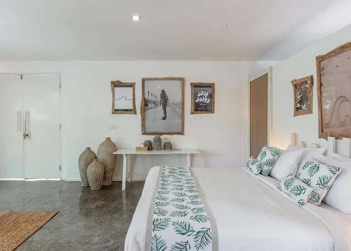 Hotel The